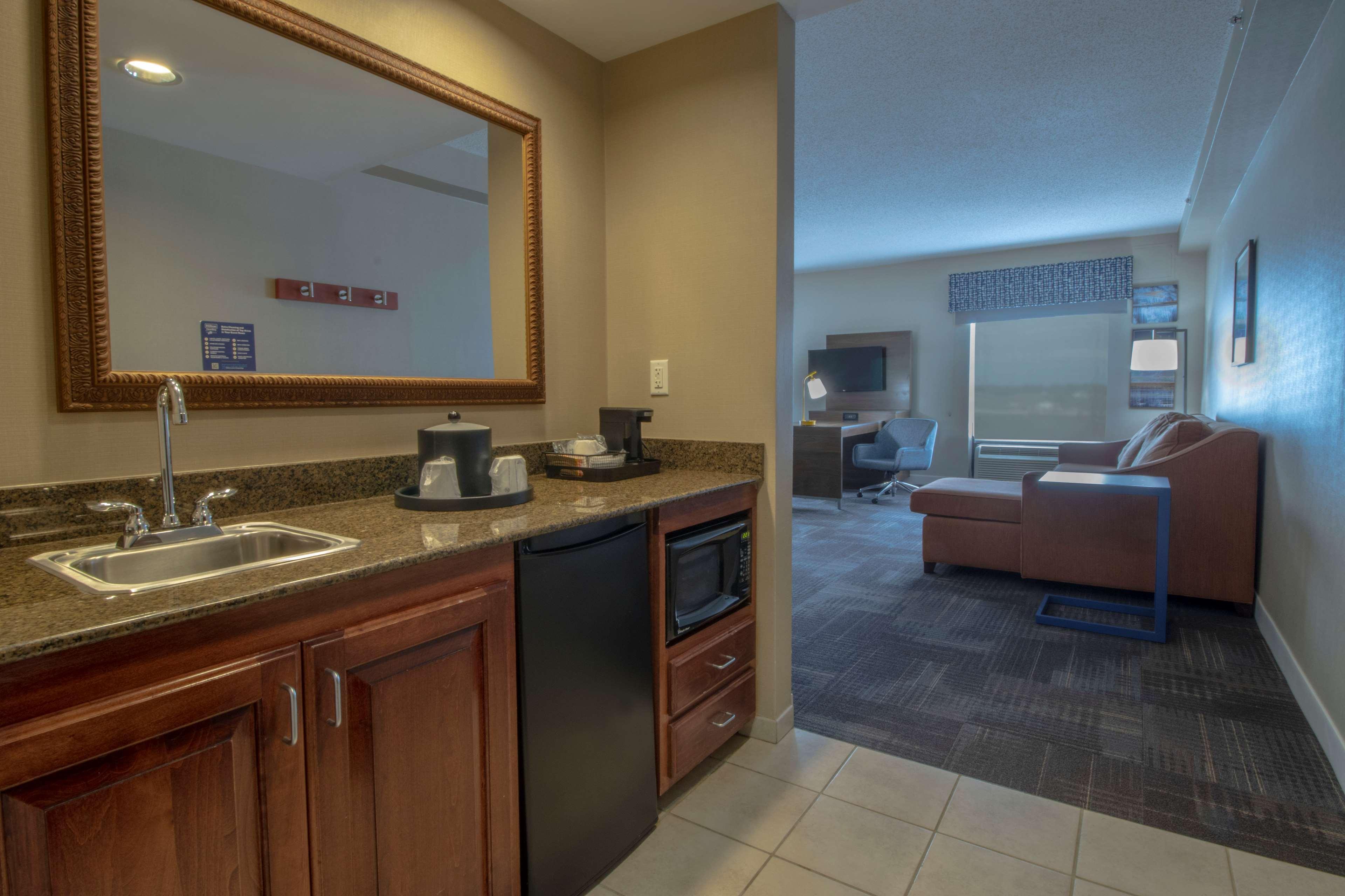 Hampton Inn & Suites Chesapeake-Battlefield Boulevard Εξωτερικό φωτογραφία