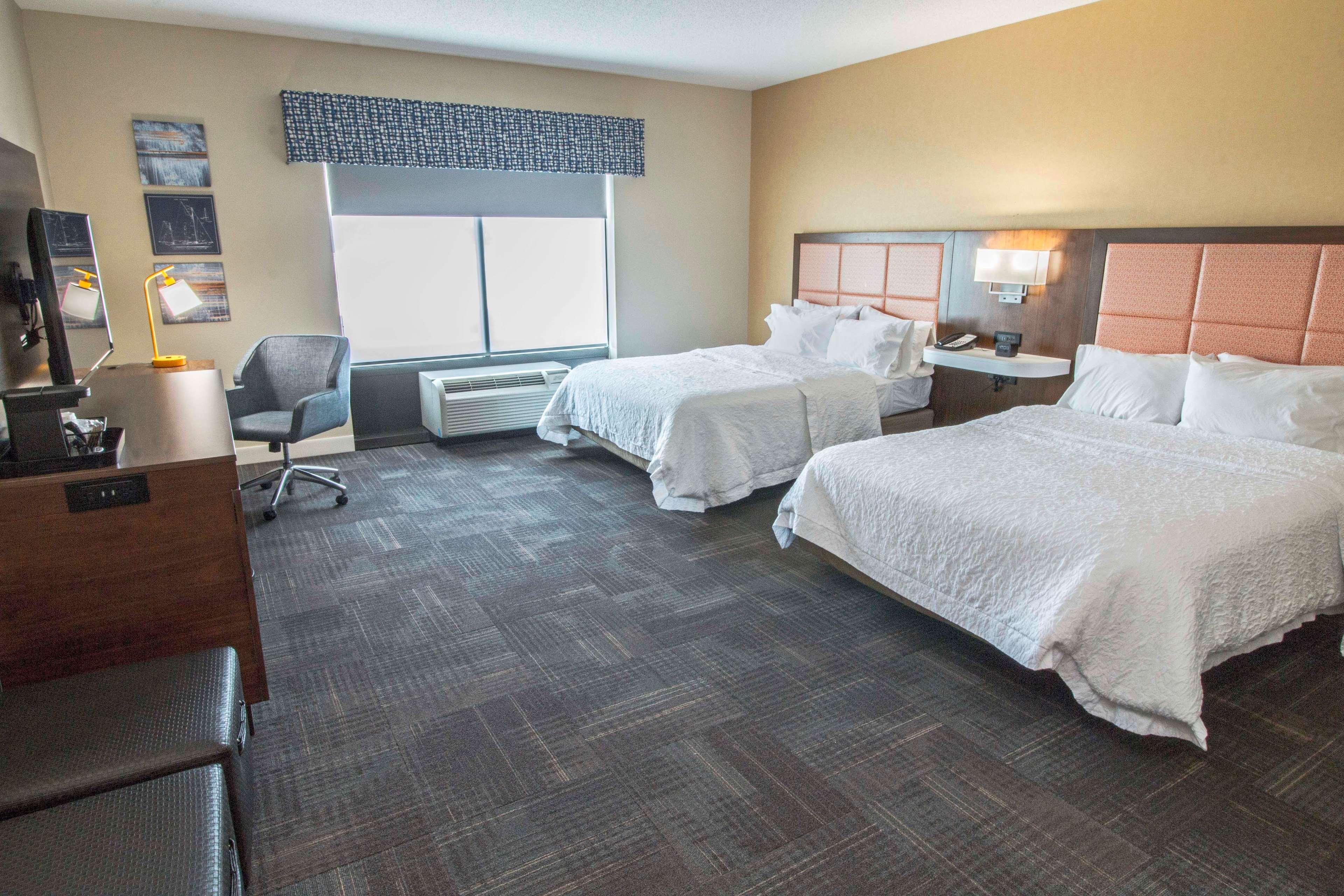 Hampton Inn & Suites Chesapeake-Battlefield Boulevard Εξωτερικό φωτογραφία