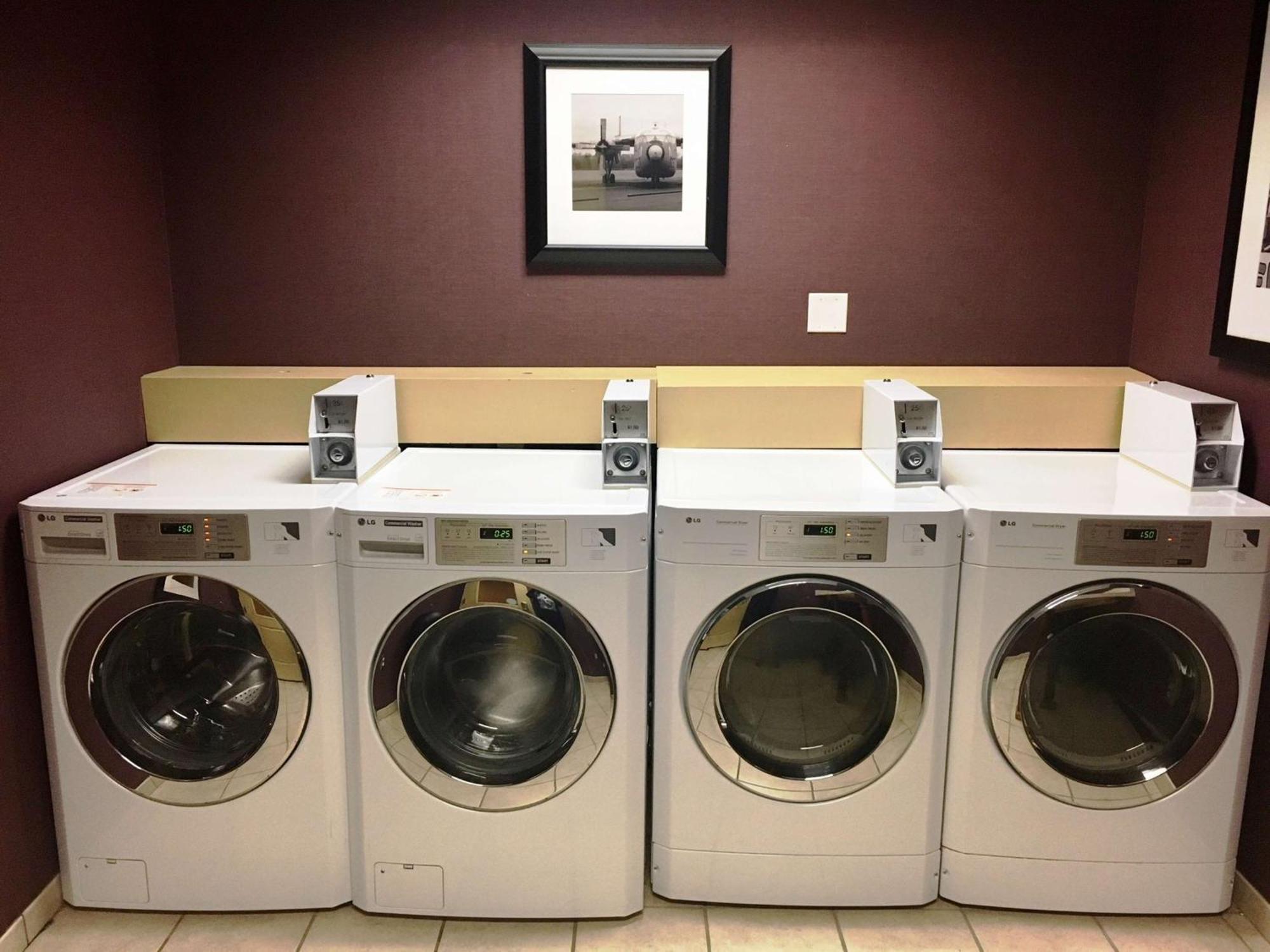 Hampton Inn & Suites Chesapeake-Battlefield Boulevard Εξωτερικό φωτογραφία