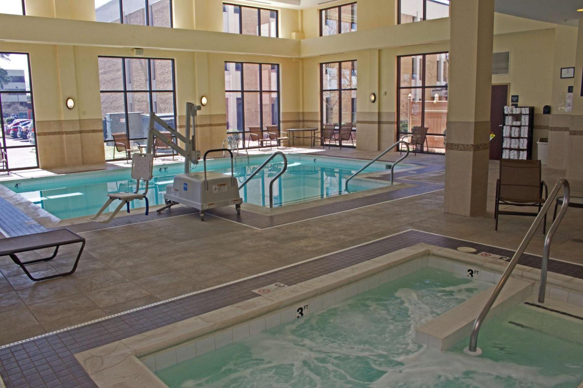 Hampton Inn & Suites Chesapeake-Battlefield Boulevard Εξωτερικό φωτογραφία